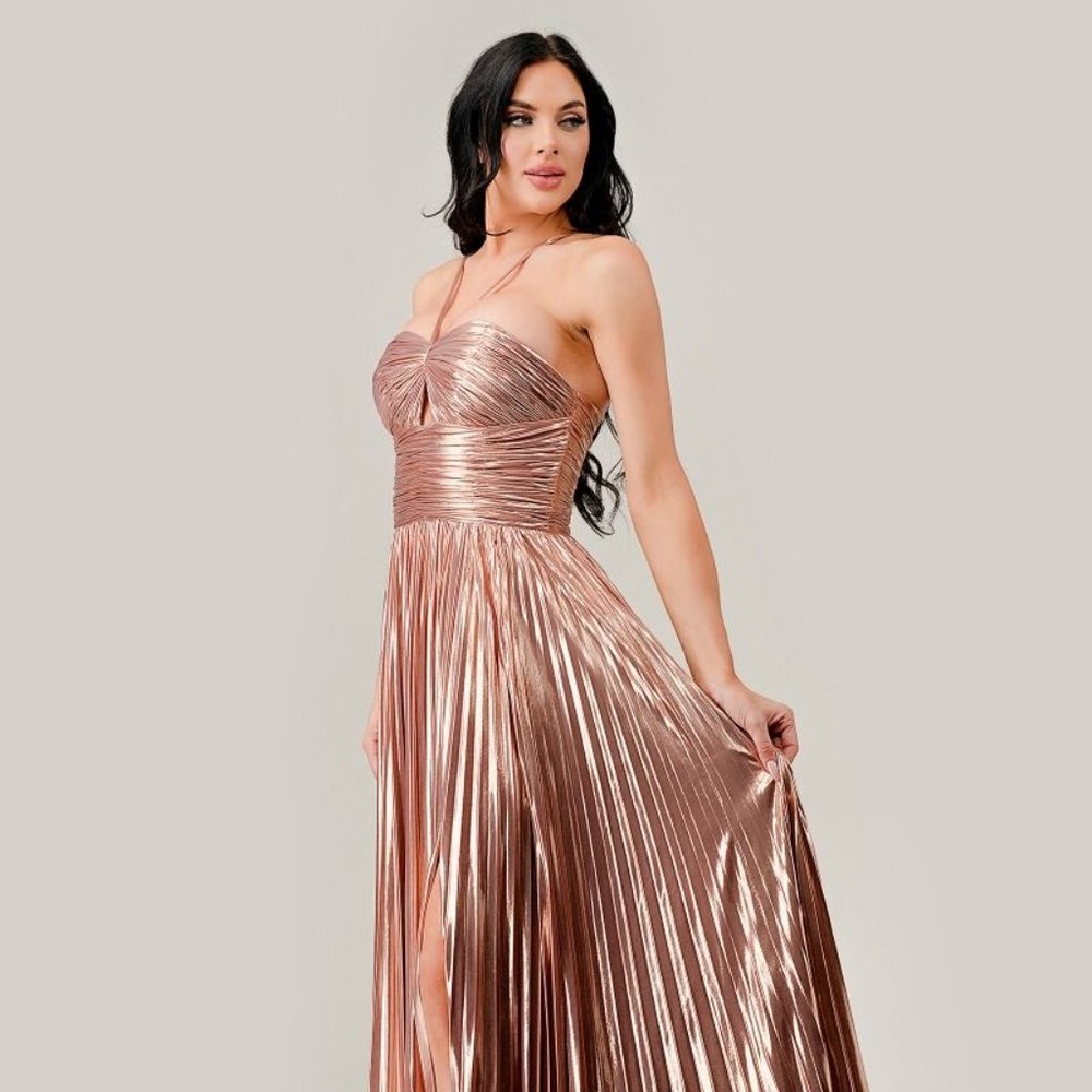 BRAND NEW LONG A-LINE SLEEVELESS LAME' DRESS WITH ADJUSTABLE SPAGHETTI STRAPS